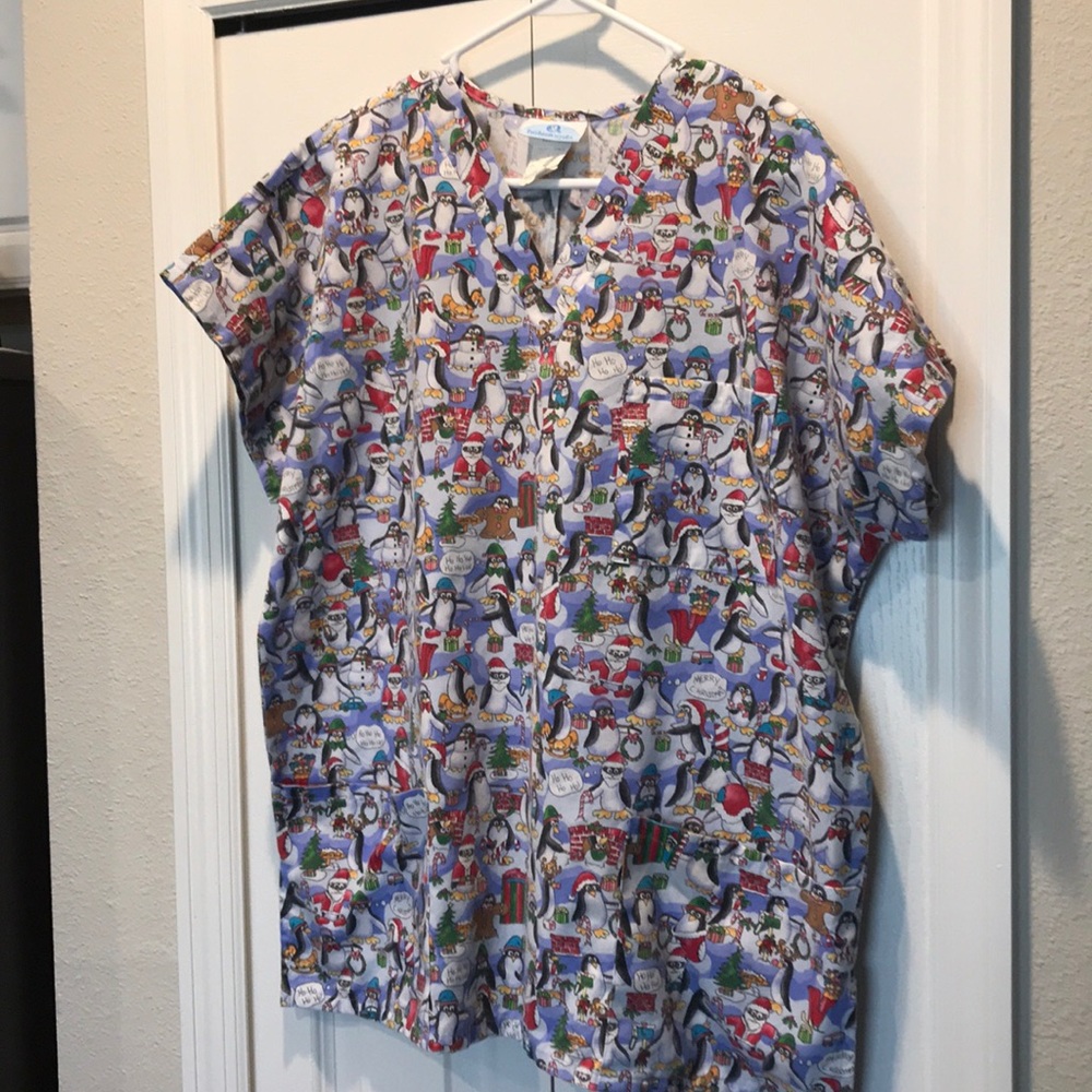 SB scrub top